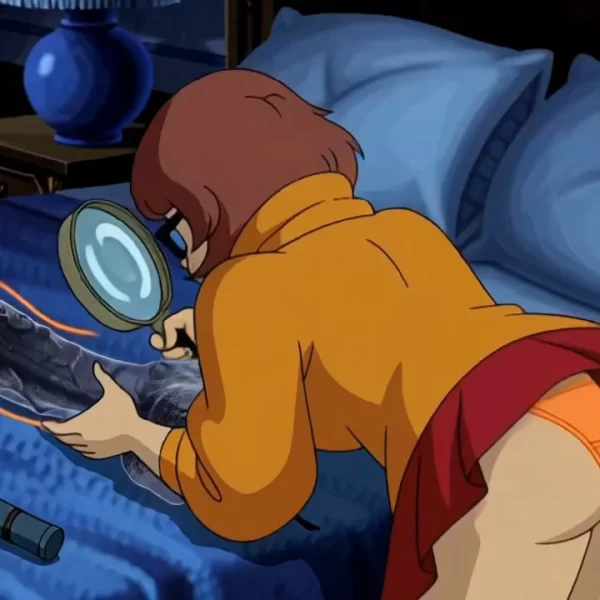 Velma fucked a ghost (Parody)